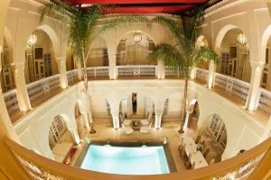 Poscina Interior del Hamamm de un riad